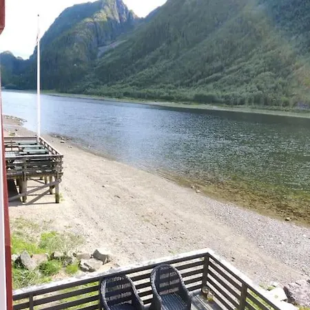 Sjogata Riverside And Salmon Fishing Mosjøen