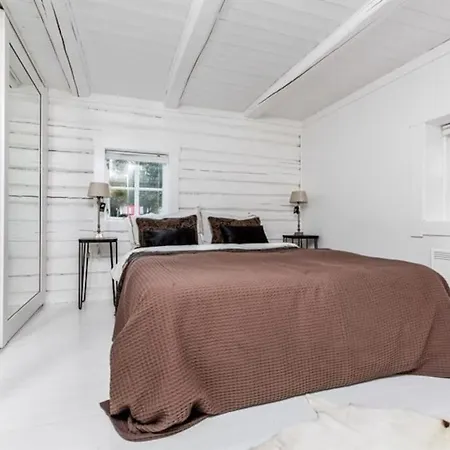 Sjogata Riverside And Salmon Fishing Hotel